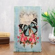 Сейф-книга Бабочки в цветах. Винтаж (21 см)
