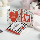 Шоколадная мини-открытка Люблю тебя (черно-белая с красным сердечком)